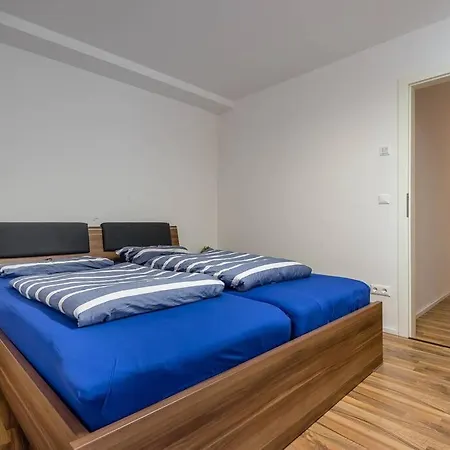 New House Near Munich, Airport+Trade Fair Center *
