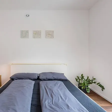 New House Near Munich, Airport+Trade Fair Center
